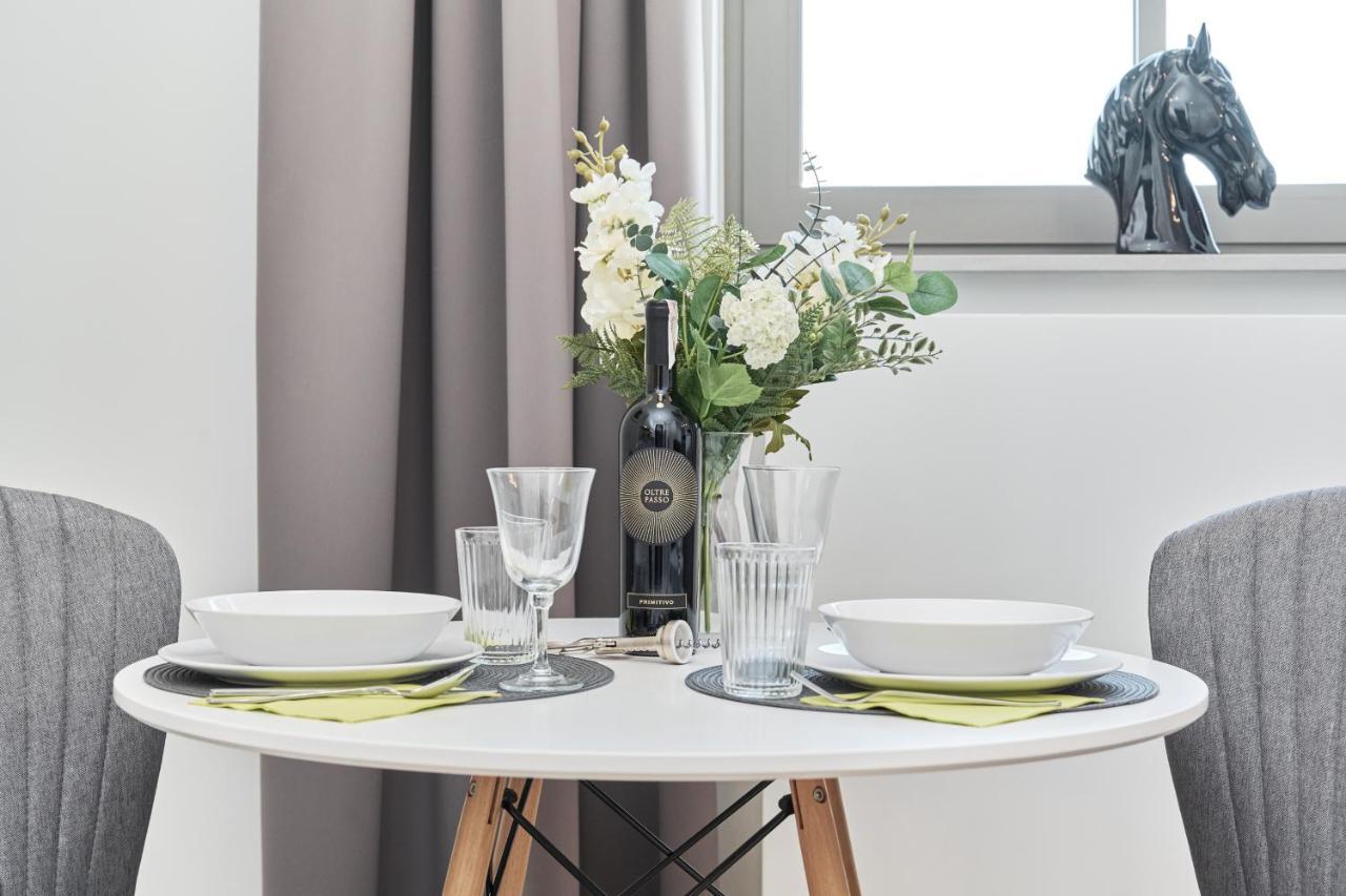 Eleganckie Studia Wyspa Slodowa By Noclegi Renters Wroclaw Bagian luar foto